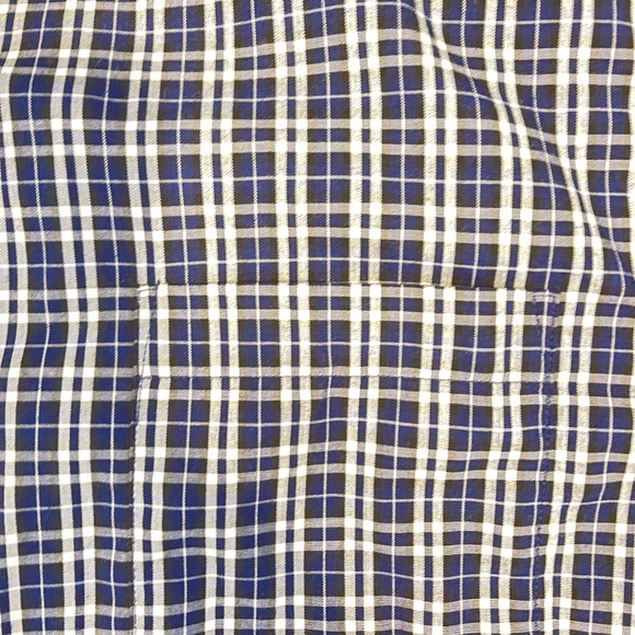 Bundle of 2 shirts. American eagle and primark - Picture 7 of 7